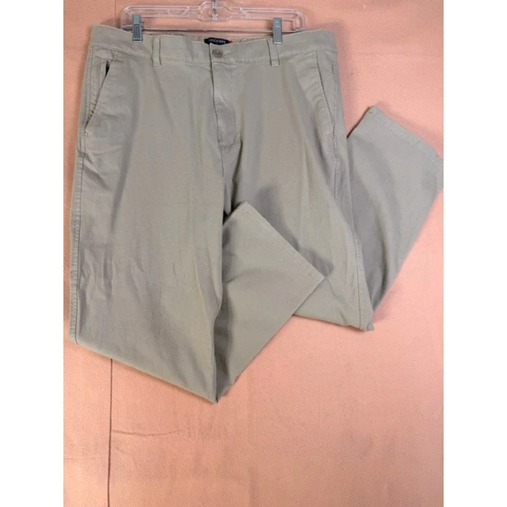 Dockers Men's Size 36 Straight Fit Khaki Chino Pants Beige Casual